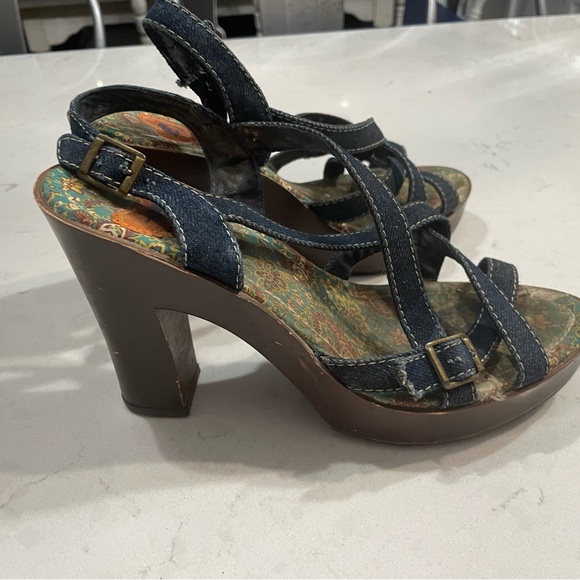 Rocket dog size 9M denim platform  heels - Picture 4 of 9